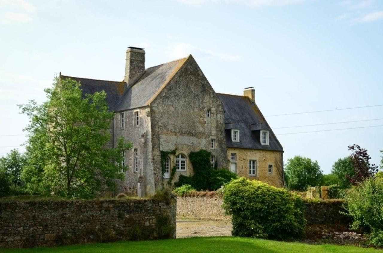 Le Chateau De Neuilly La Foret Villa Isigny-sur-Mer Exterior photo